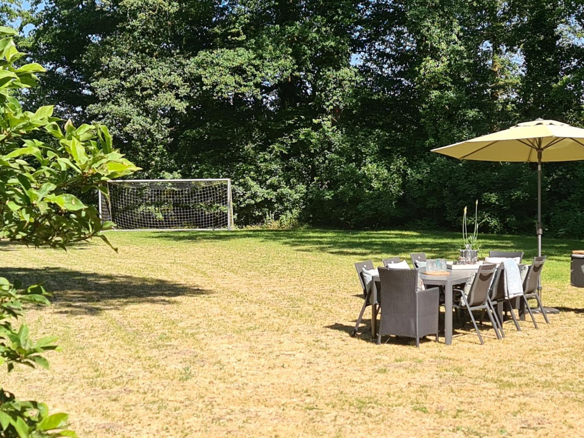 Bed and Breakfast Landgoed De Lavei Weleveld Экстерьер фото